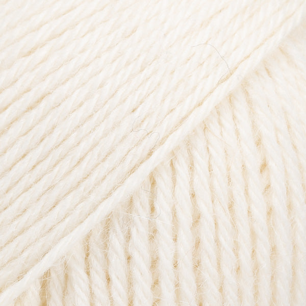 DROPS Nord Sock yarn a mix of alpaca and Wool for softness with added polyamide for strength - 50gr Ball