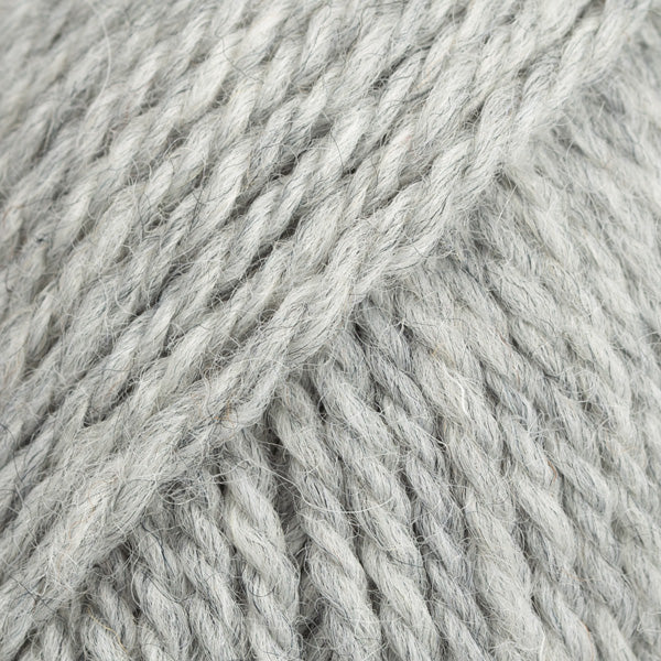 Drops Alaska aran wool 100% pure wool - 50gr Ball