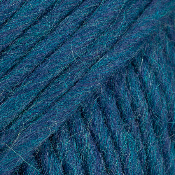 Drops Snow super chunky wool - excellent for felting.