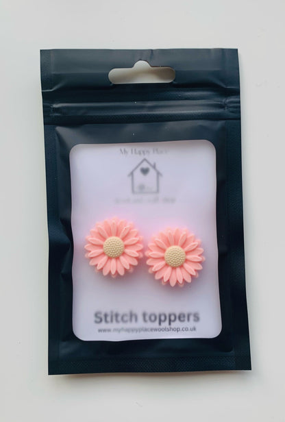 Daisy Knitting needle toppers and point protectors. A cute way to stop your stiches slipping. A perfect gift for knitters