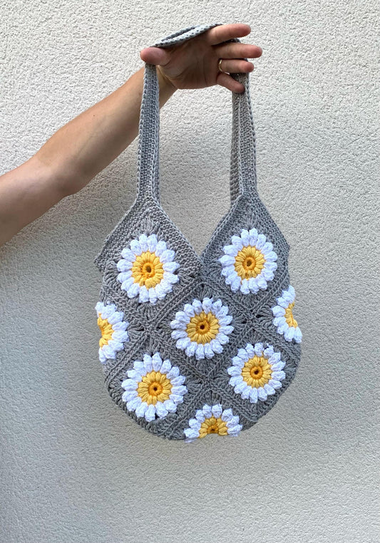 Crochet Daisy bag kit -  various colours. Make your own lovely Daisy bag with this diy crochet kit