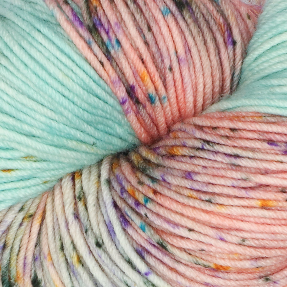 Symfonie Viva Yarn DK Merino wool 100g