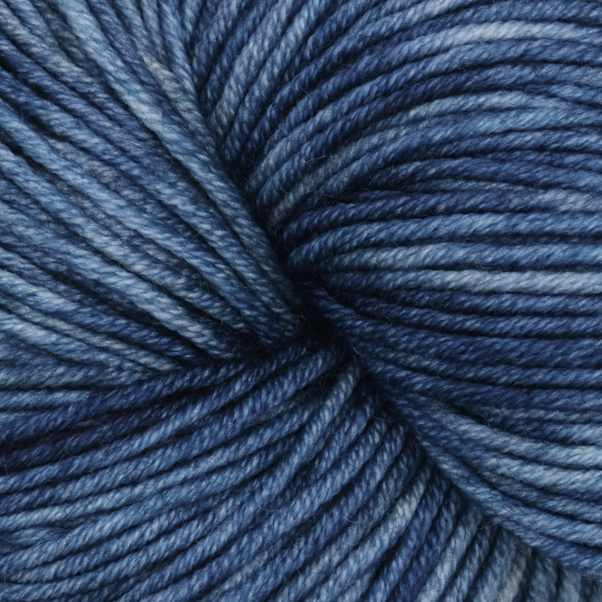 Symfonie Viva Yarn DK Merino wool 100g