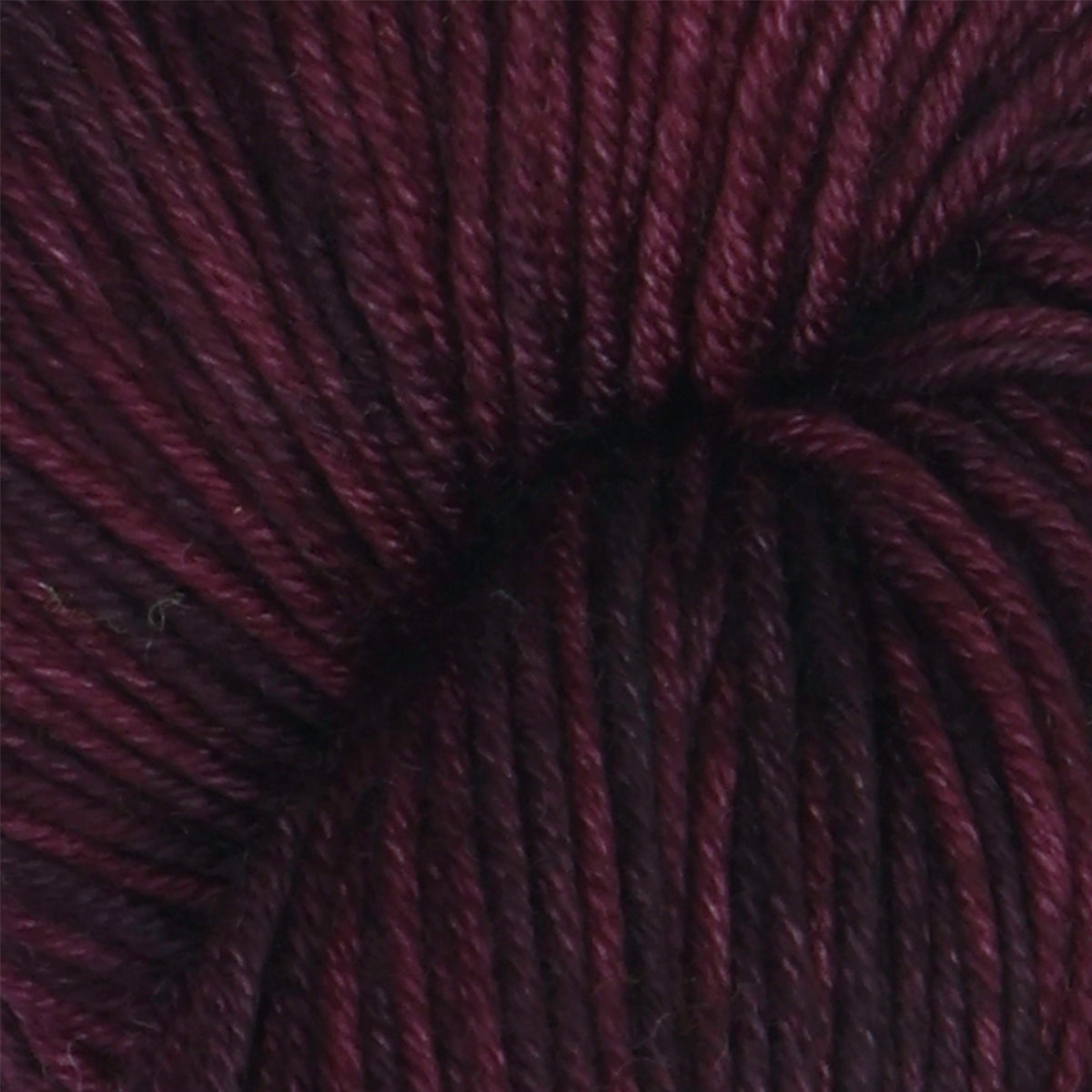 Symfonie Viva Yarn DK Merino wool 100g