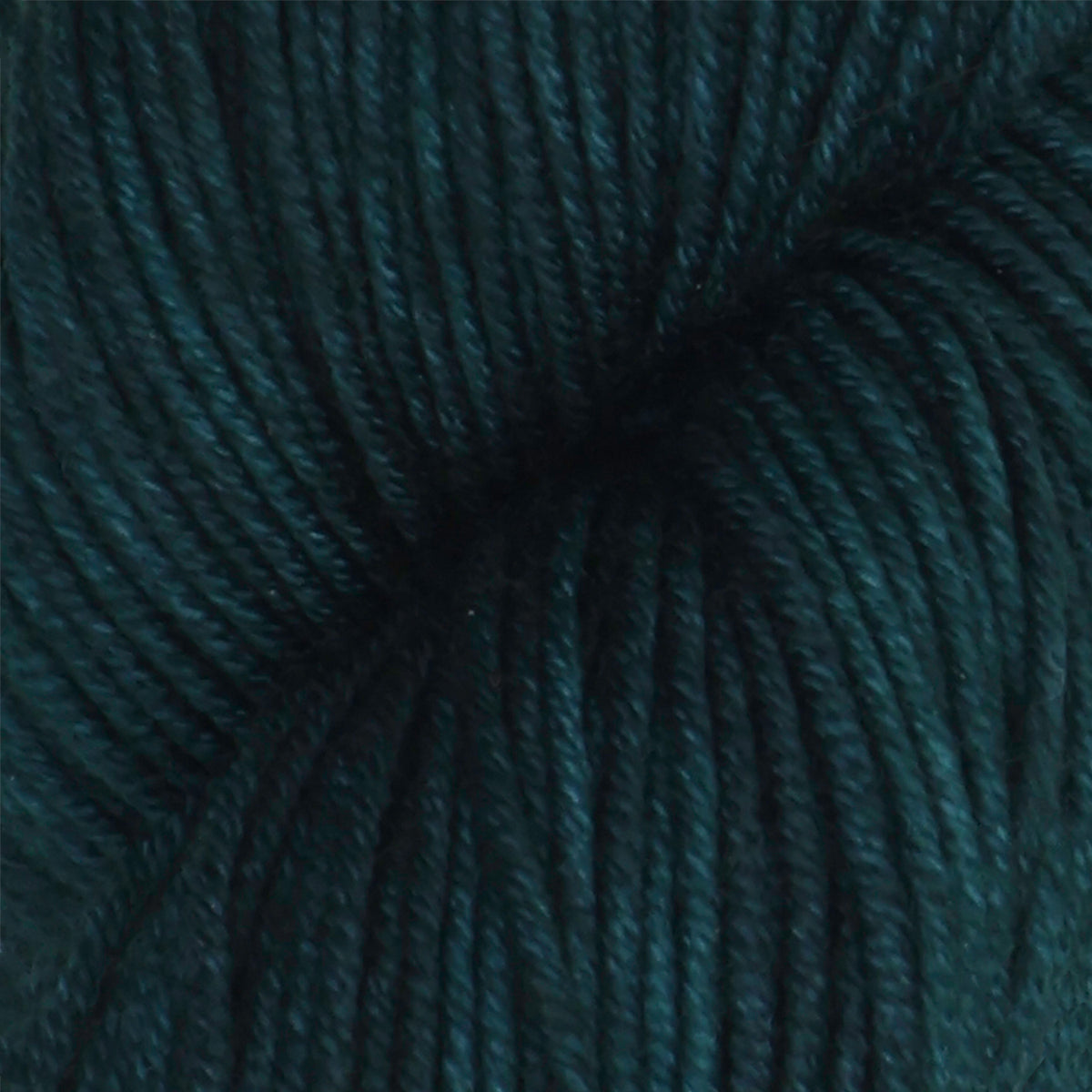 Symfonie Viva Yarn DK Merino wool 100g