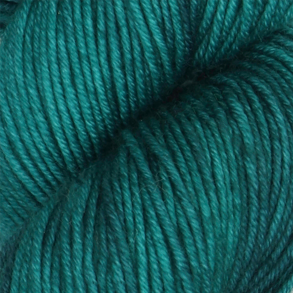 Symfonie Viva Yarn DK Merino wool 100g