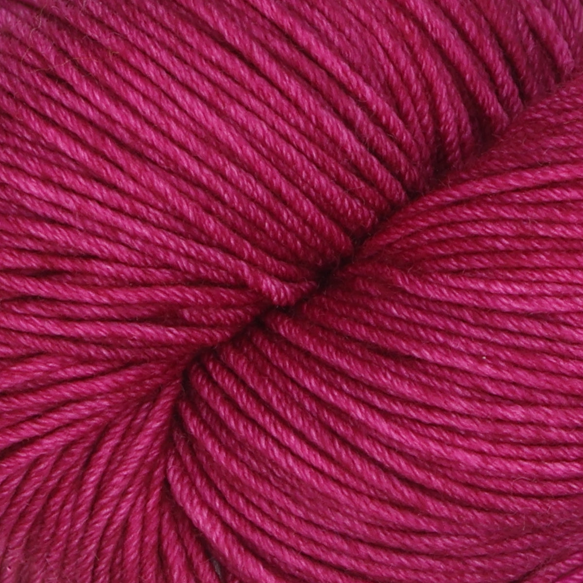Symfonie Viva Yarn DK Merino wool 100g