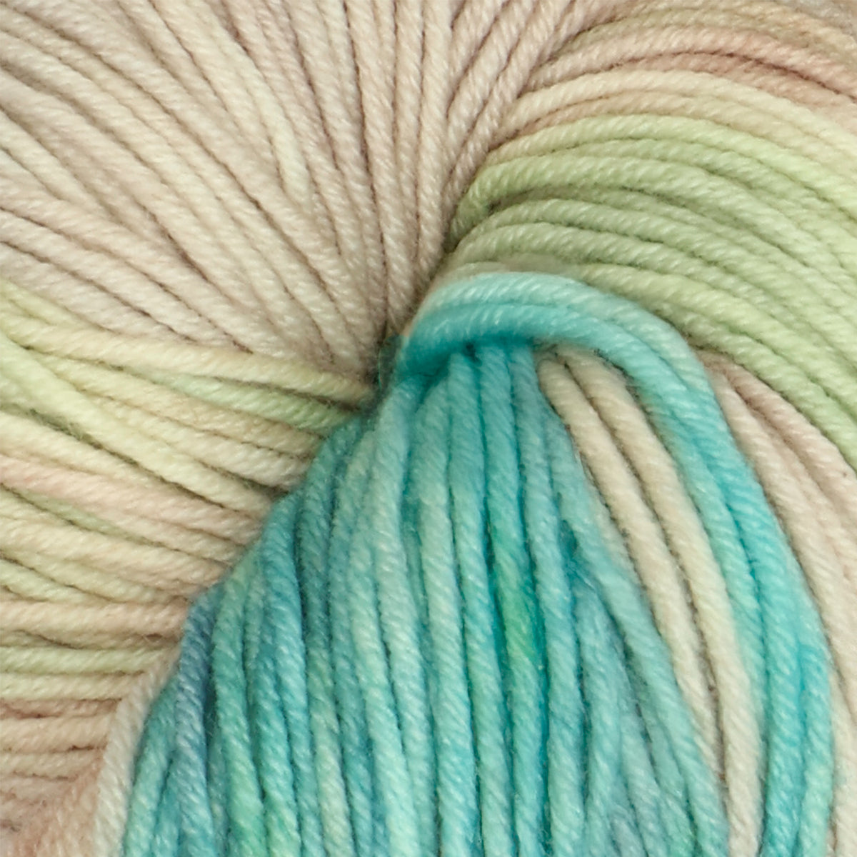 Symfonie Viva Yarn DK Merino wool 100g