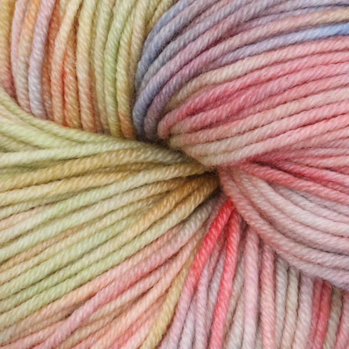 Symfonie Viva Yarn DK Merino wool 100g