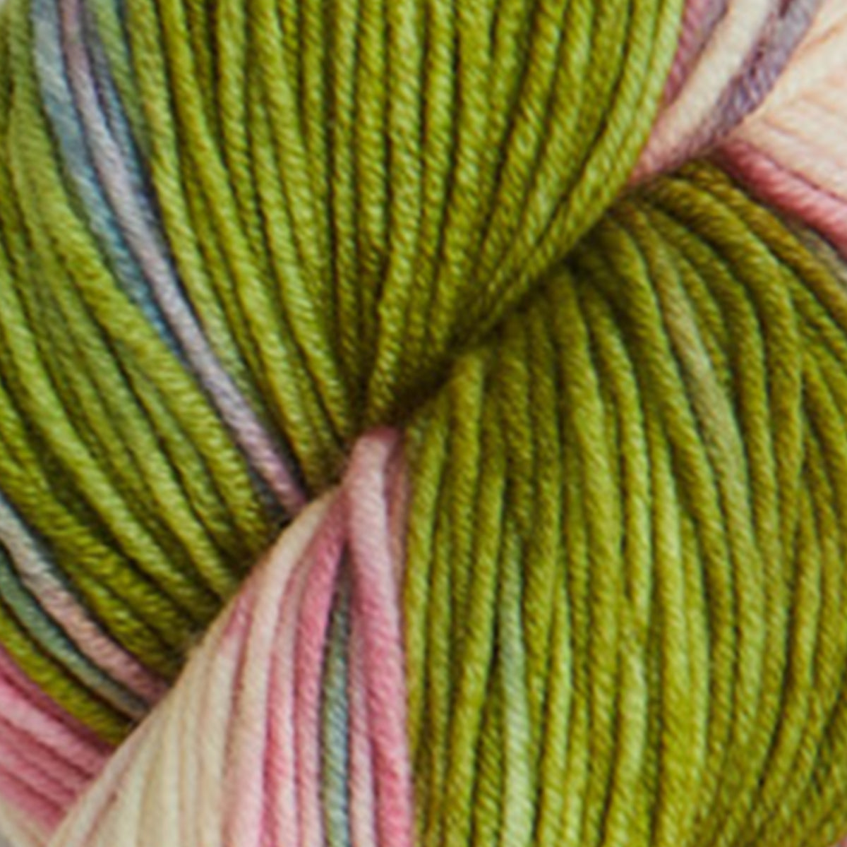 Symfonie Viva Yarn DK Merino wool 100g