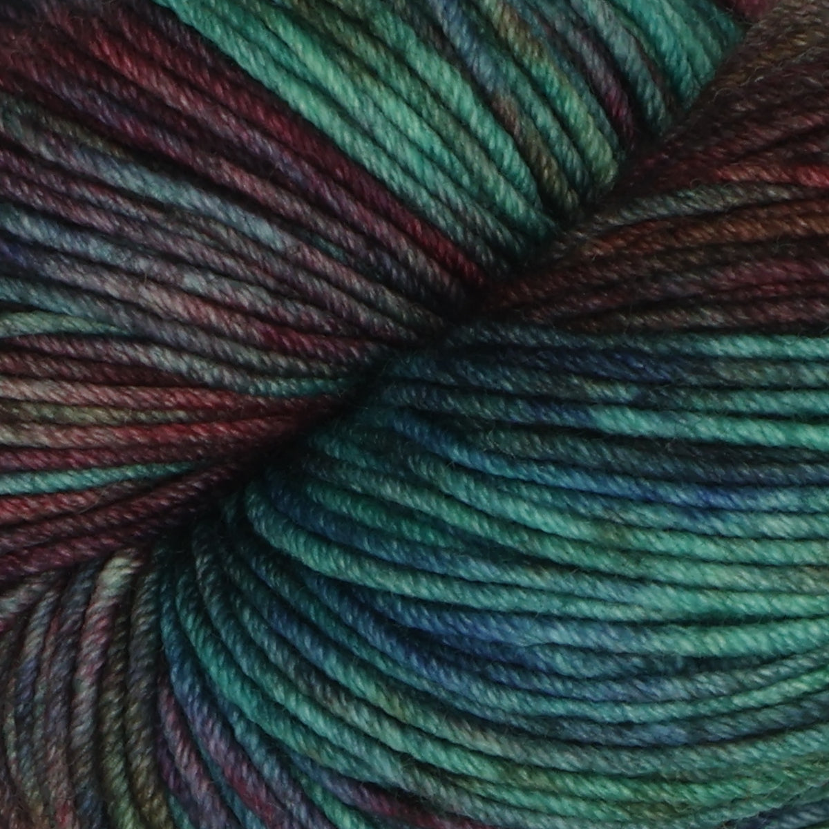 Symfonie Viva Yarn DK Merino wool 100g