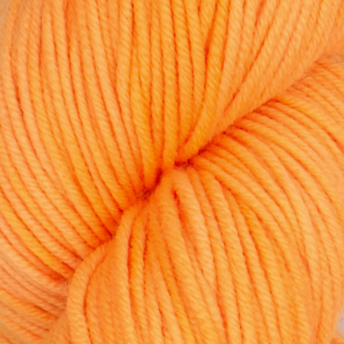 Symfonie Viva Yarn DK Merino wool 100g